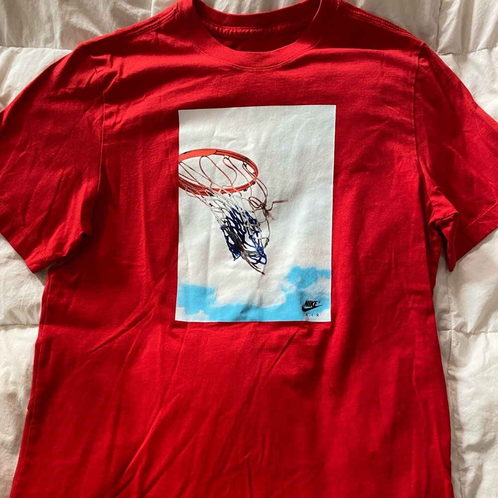 3/$15 Nike Tshirt w/ Basketball Graphic